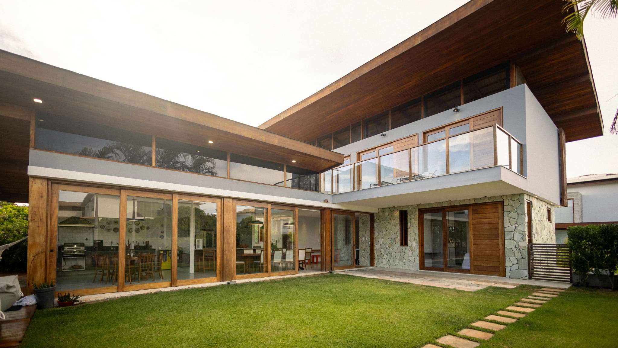 The Visionaries: Redefining the Modern Megamansion